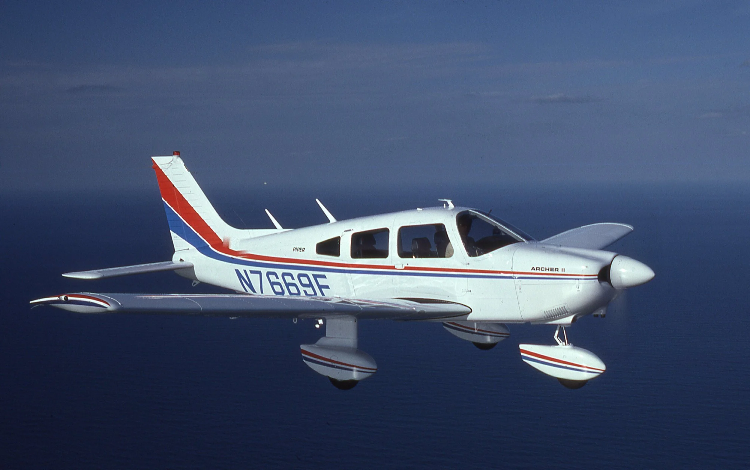 Archer II — Piper Aviation Museum
